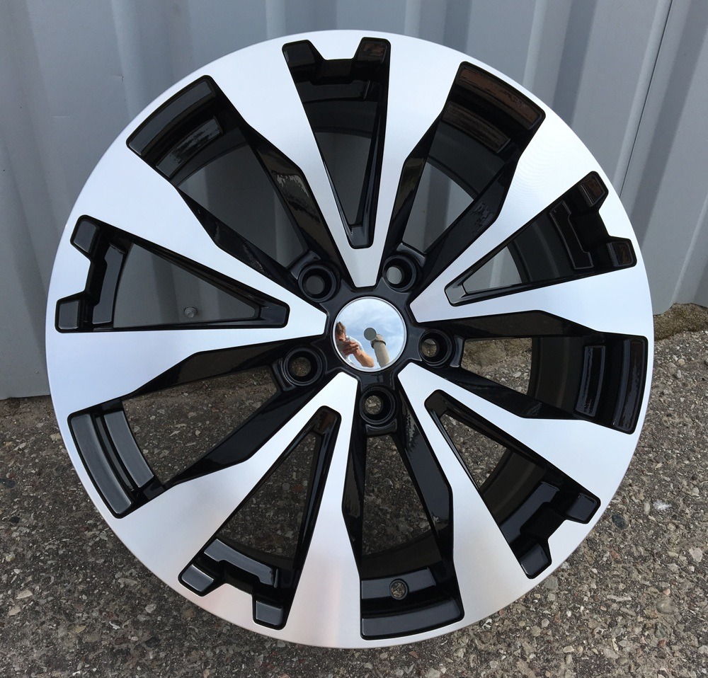 PRORACING FE117 Black Polished (MB) R18 5x114.30 ET48 CB56.10 J7.0