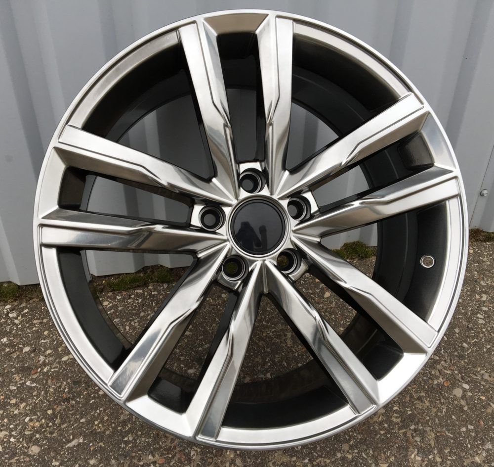 PRORACING XFC61 Dark Shining (HB) R18 5x112.00 ET44 CB57.10 J8.0