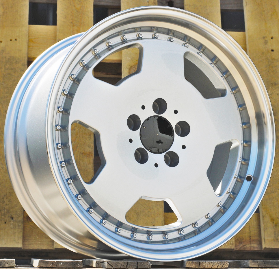 PRORACING B5852 Silver With Polished Lip (SP) R18 5x112.00 ET30 CB66.60 J8.0