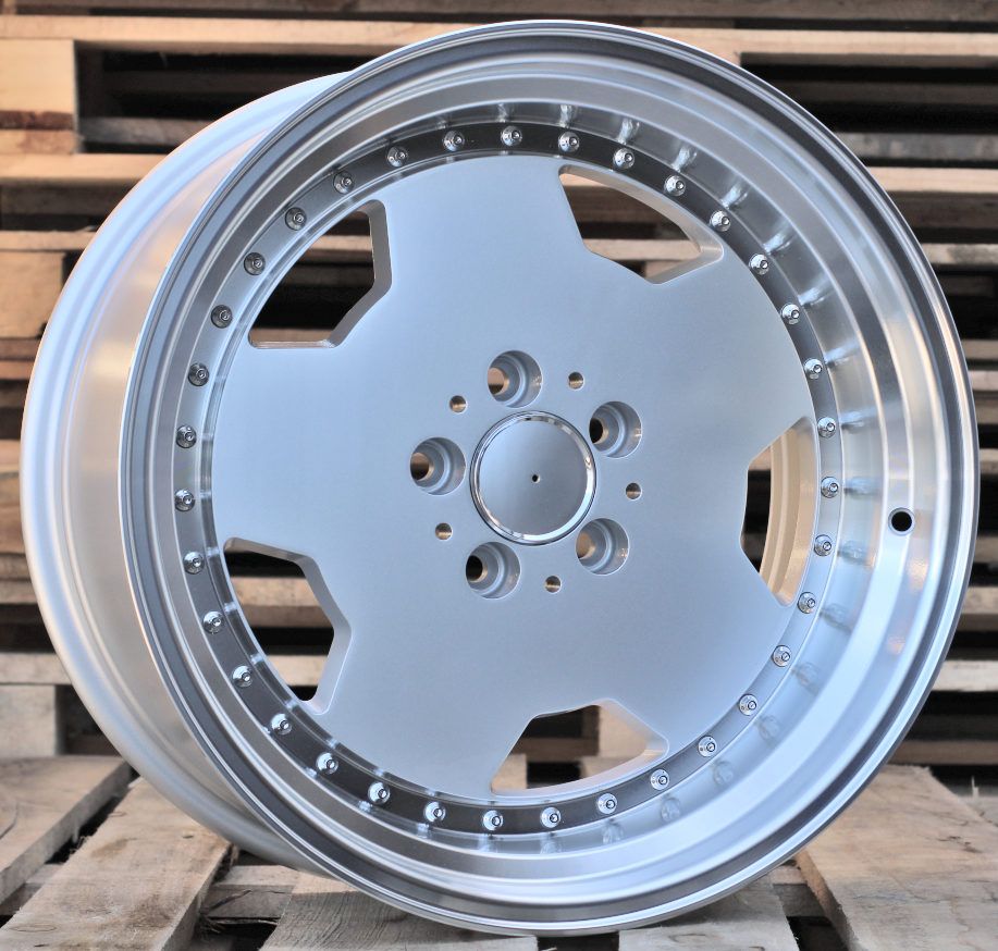 PRORACING B5852 Silver With Polished Lip (SP) R17 5x112.00 ET25 CB66.60 J9.5